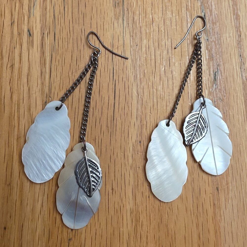 Etsy Mother Of Pearl Silver Tone Leaf Earrings